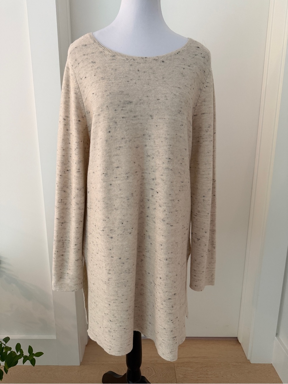 EILEEN FISHER Knit Long Sleeve Tunic Boat Neck Peppered Organic Cotton Wool Chic